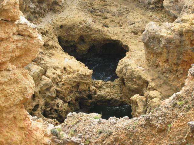 gal/Roy_Allen/Carvoeiro/Caves by Pinnacle.jpg